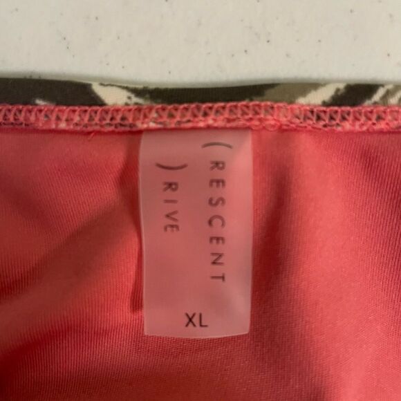 Crescent Drive Betty Cut Out Fern One Piece Swimsuit Large XL - Picture 6 of 6